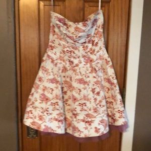Betsy Johnson sleeveless dress